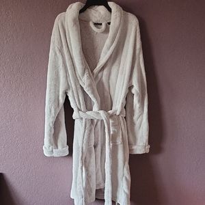 Cynthia Rowley Cozy Plush Robe